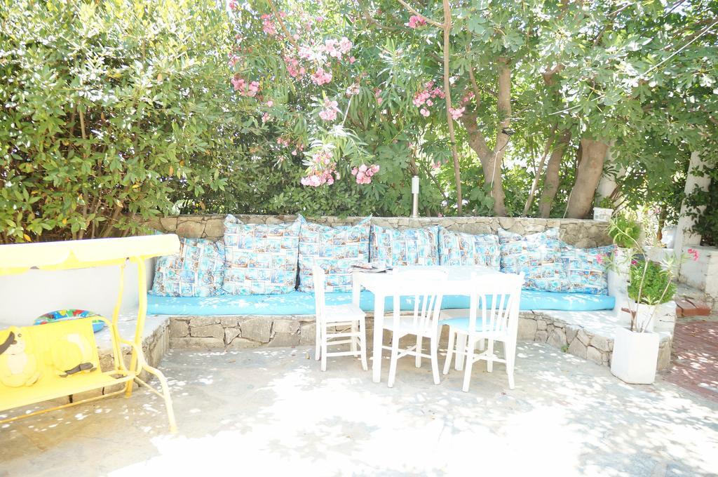Esmana Hotel Bitez Exterior foto